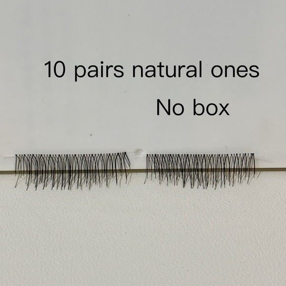 49 pairs false eyelashes - Picture 6 of 7
